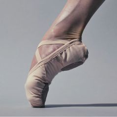 SPLIT-SOLE STRETCH CANVAS BALLET SLIPPER