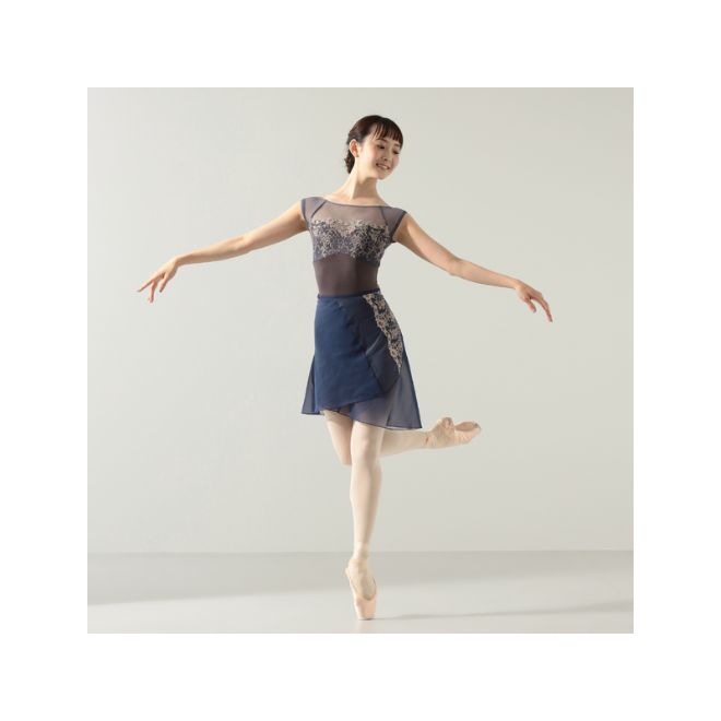 NELA COLLECTION CAP SLEEVED LEOTARD