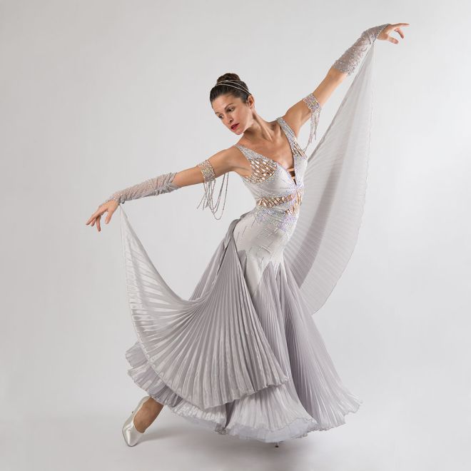 STANDARD VERONIKA SILVER
