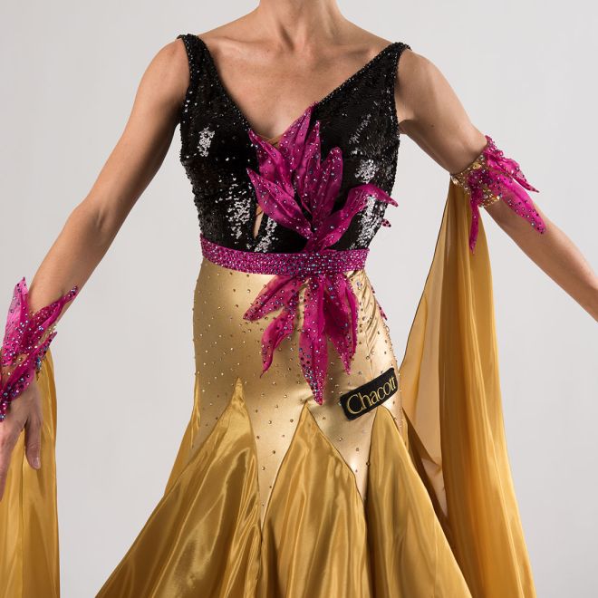 STANDARD VERONIKA BLACK & GOLD