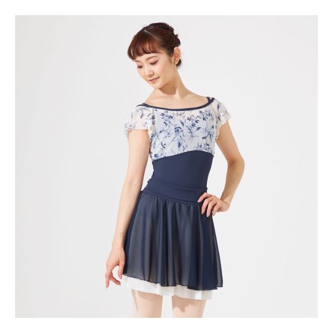 CHACOTT PATTERNEDFLARED SLEEVE LEOTARD