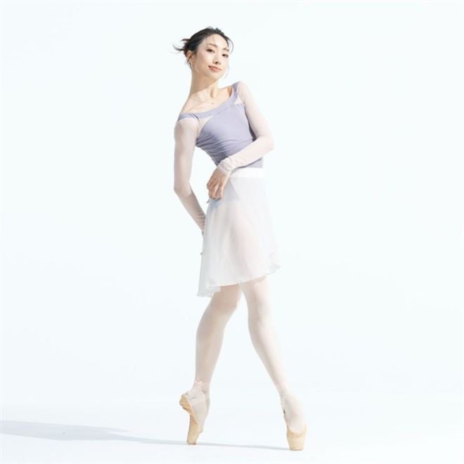 AKANE TAKADA LONG SLEEVE LEOTARD