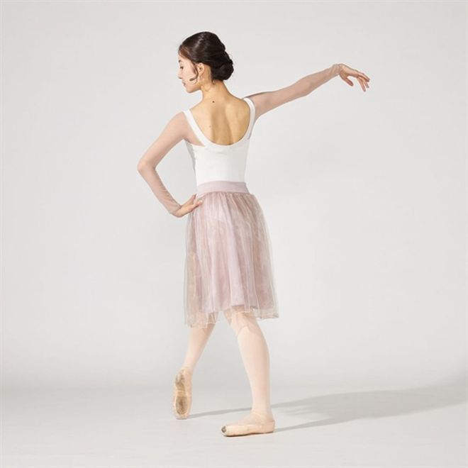 AKANE TAKADA LONG SLEEVE LEOTARD