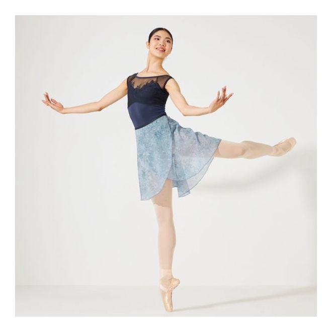 NELA COLLECTION FRENCH-SLEEVED LEOTARD