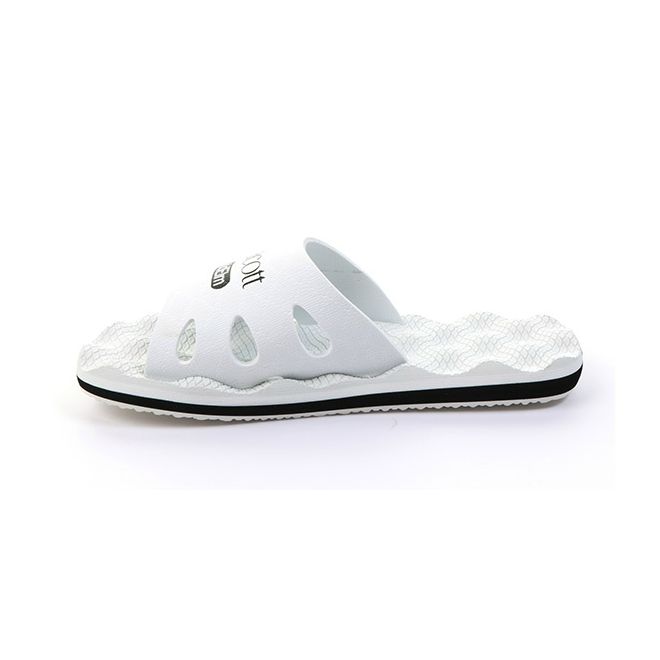 CHACOTT RECOVERY SANDALS