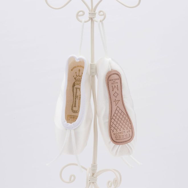 FREED MINI SATIN POINTE SHOE