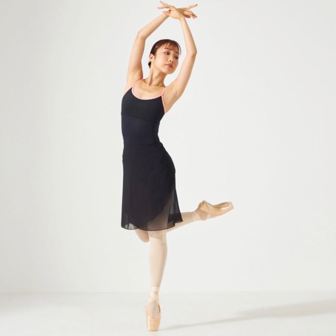 CHACOTT COLOR-BLOCK STYLE CAMISOLE LEOTARD