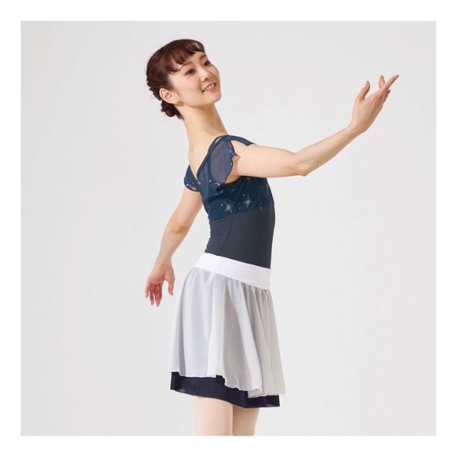 CHACOTT S/S 2024: FLARED SLEEVE LEOTARD W/ PATTERN