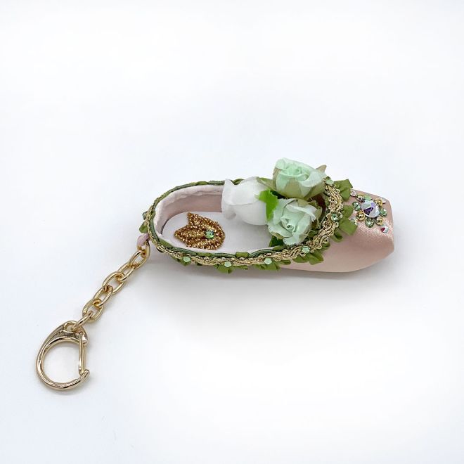 DECORATED MINI POINTE SHOE KEY RING