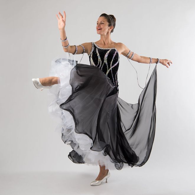 STANDARD BLACK VELVET