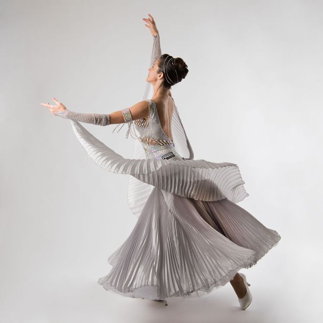 STANDARD VERONIKA SILVER