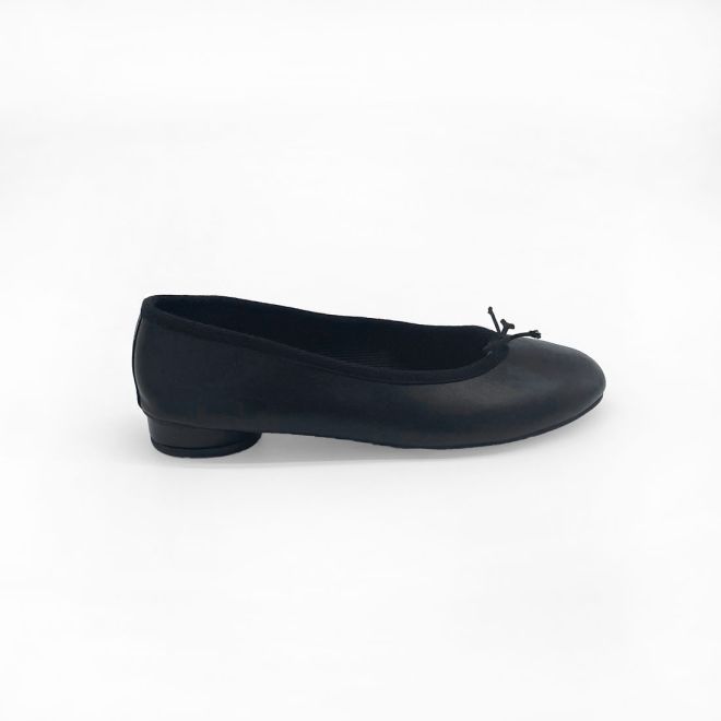 BALLET FLATS WITH HEEL