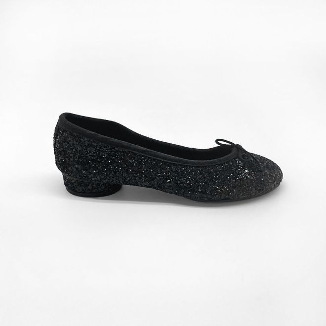 BALLET FLATS WITH HEEL
