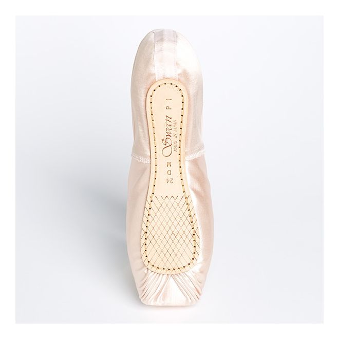 CHACOTT SWAN POINTE SHOE