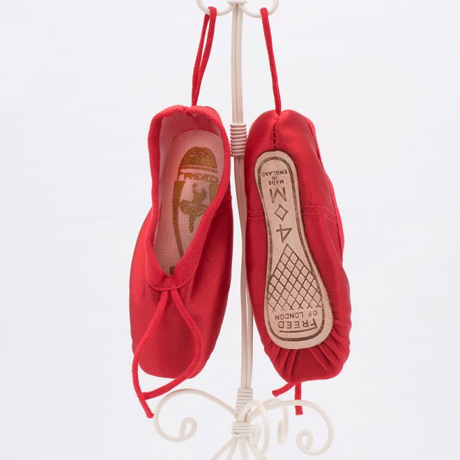 FREED MINI SATIN POINTE SHOE